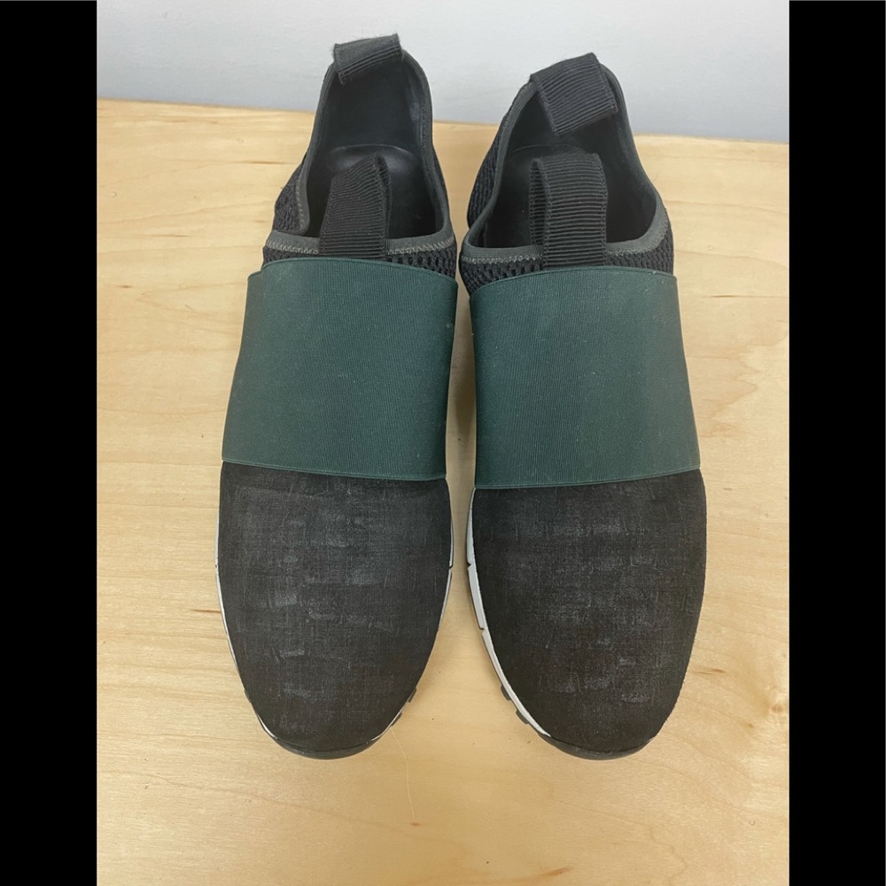 Slip-on Sneakers